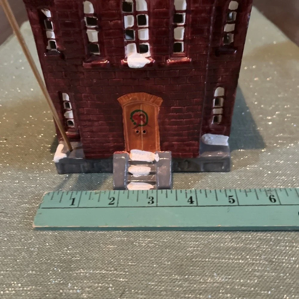 Dept 56 Snow Village 